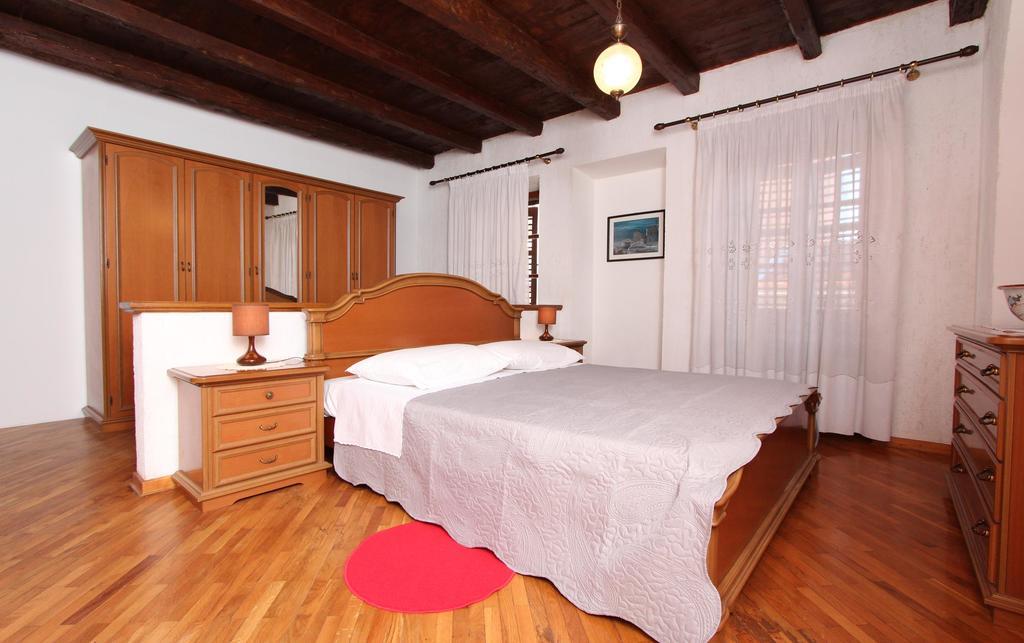 Apartments Ive Ровинь Экстерьер фото